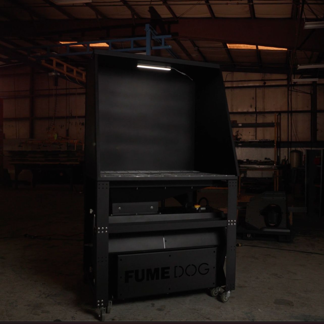 Fume Dog – Bulldog-DDT – Welding Downdraft Table with Built-In Fume Extraction