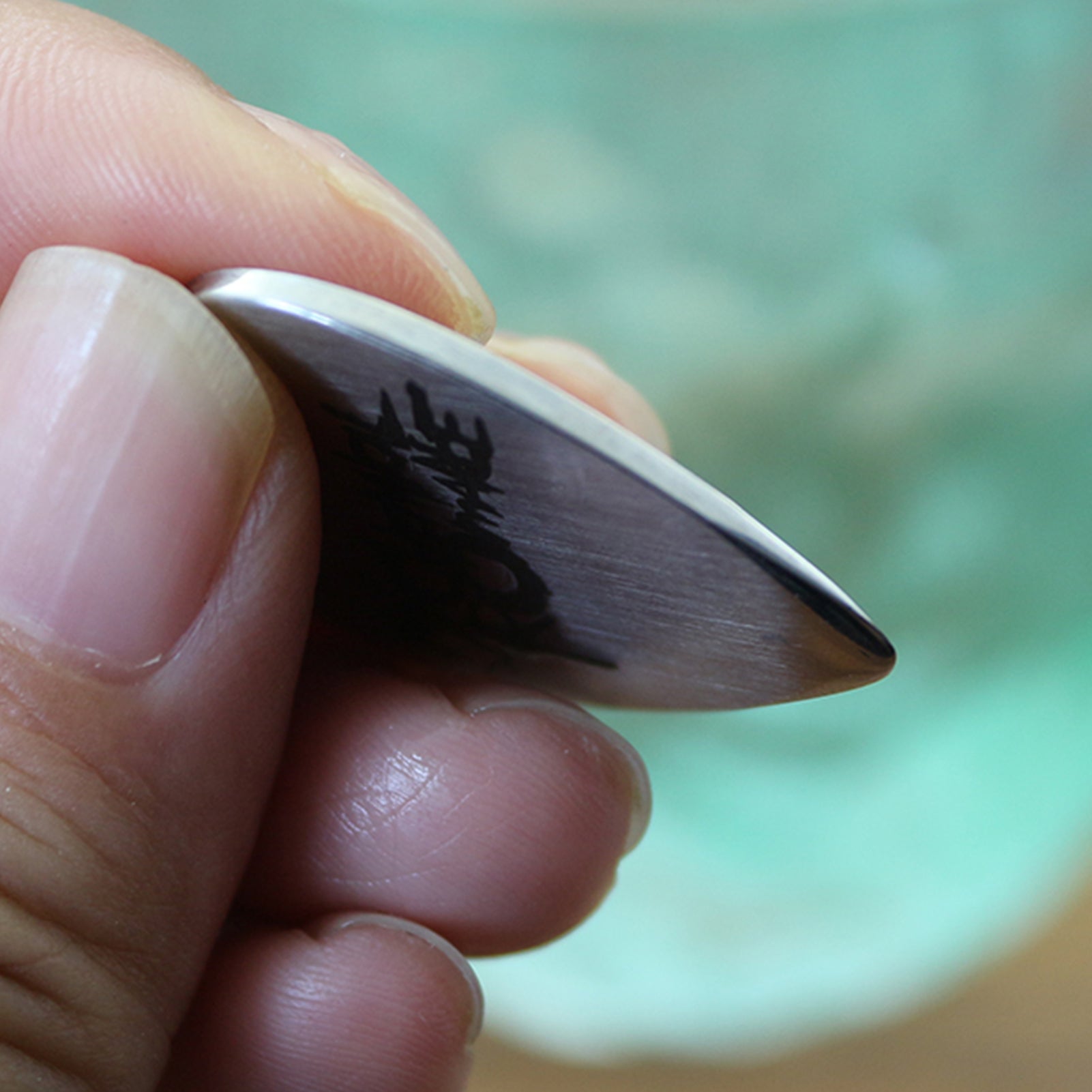 ComMarker Blank Guitar Pick Necklace (1pcs)