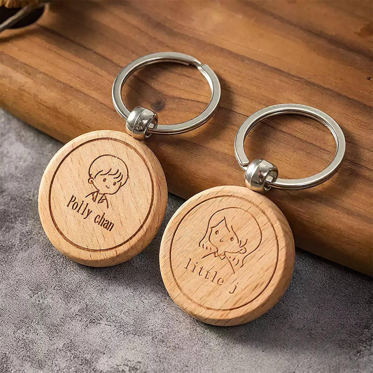 ComMarker Round Wooden Keychain (10pcs)