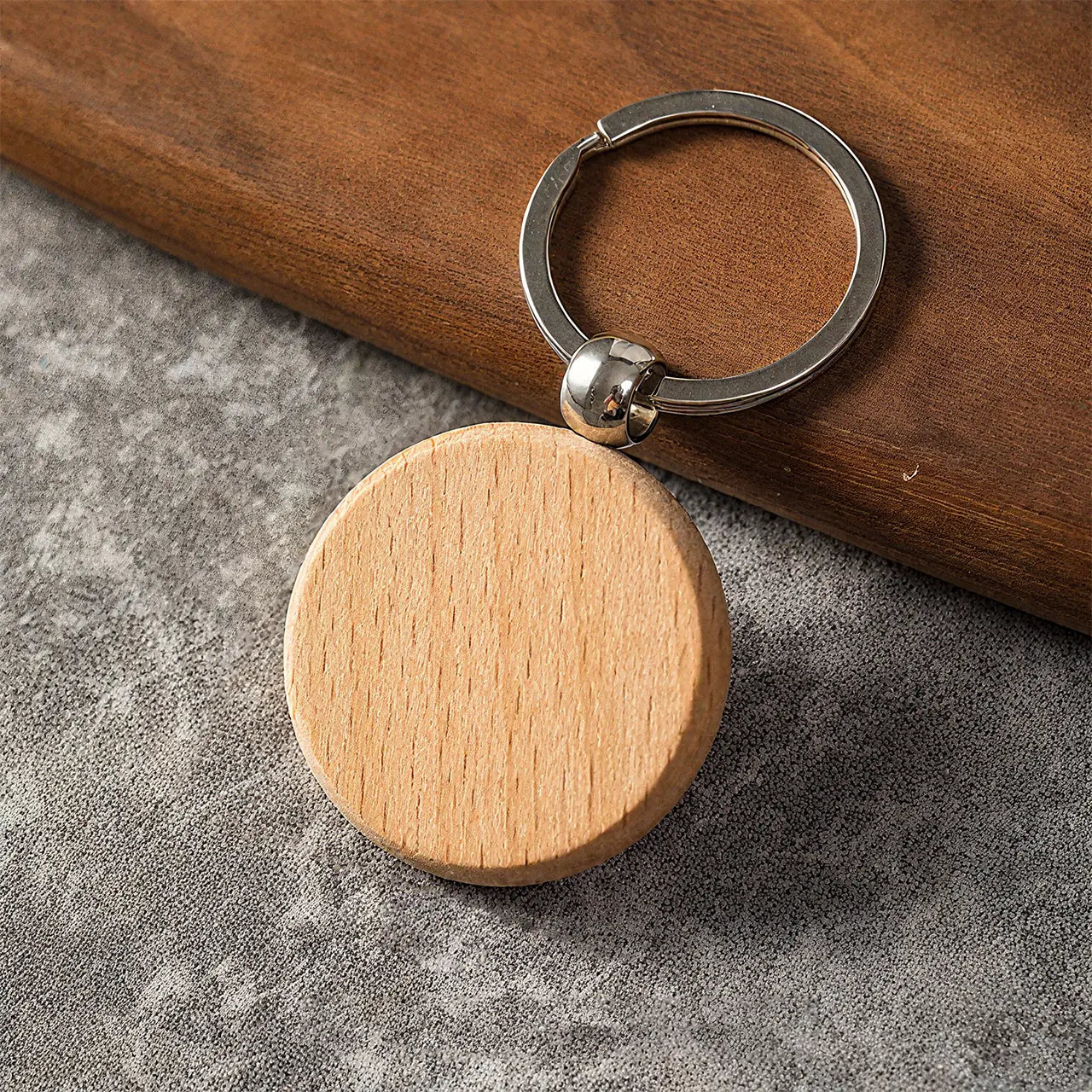 ComMarker Round Wooden Keychain (10pcs)