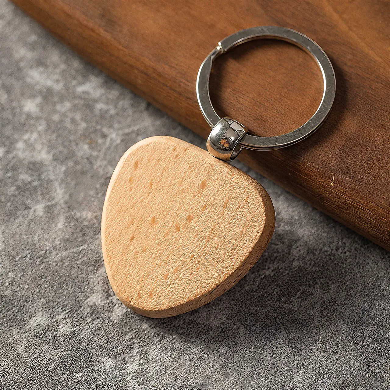 ComMarker Heart Wooden Keychain (10pcs)