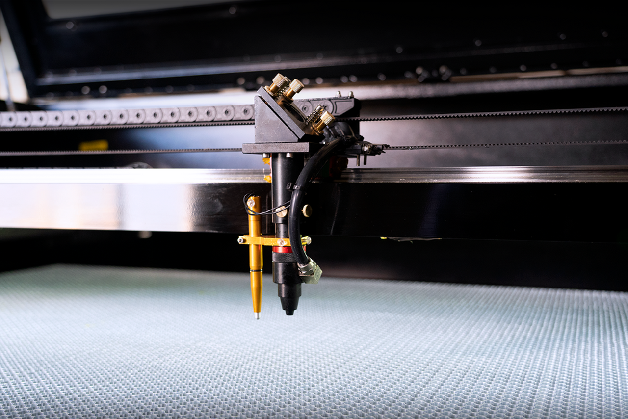 FSL Pro Series PS24 – Industrial CO₂ Laser Cutting & Engraving System