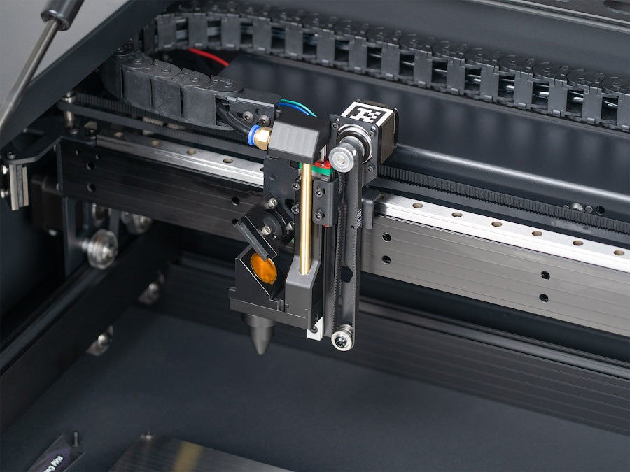 FSL Muse Titan – Large-Format CO₂ Laser Cutter & Engraver
